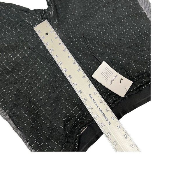 Nike Sportswear Women's L City Ready Sweatpants Black Tech Jogger CI9436 011 - Picture 7 of 10